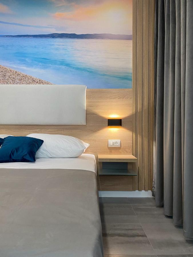 Villa Loriana Apartments Makarska Bagian luar foto